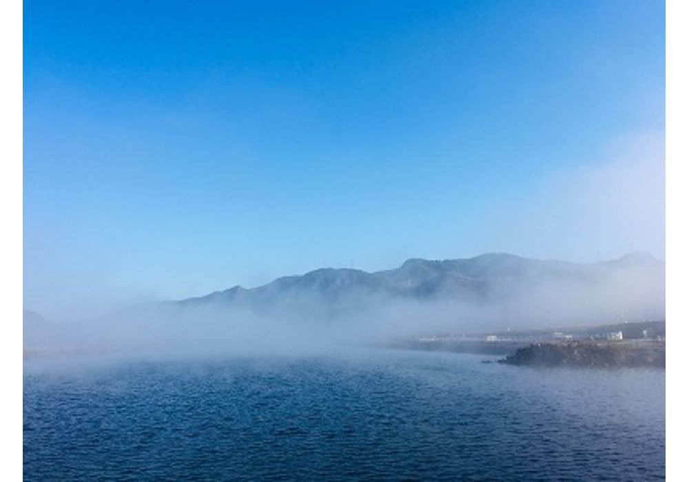 河川霧